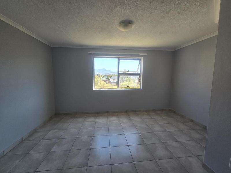 To Let 2 Bedroom Property for Rent in Anchorage Park Western Cape